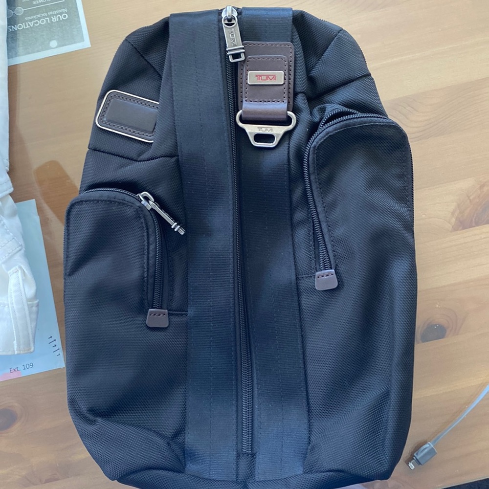 Tumi sling bag